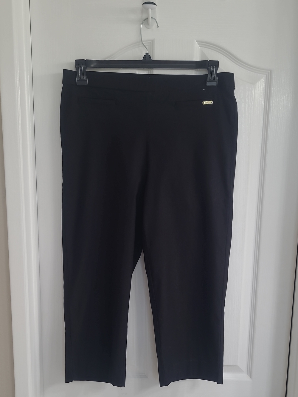 Jones New York Black Women’s Cropped Pull On Pants Capri